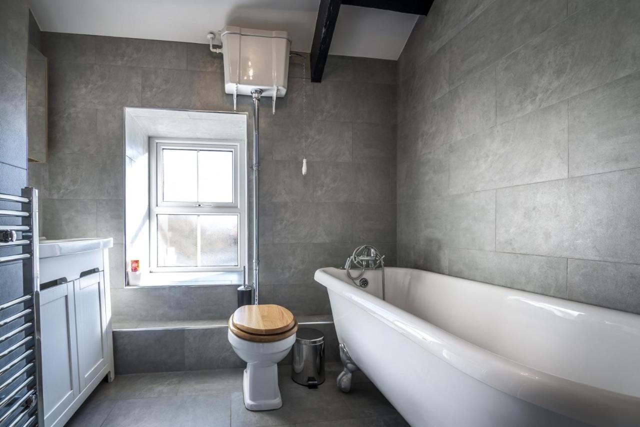 Apartment Barn Conversion - Hot Tub - - Tenby Penally