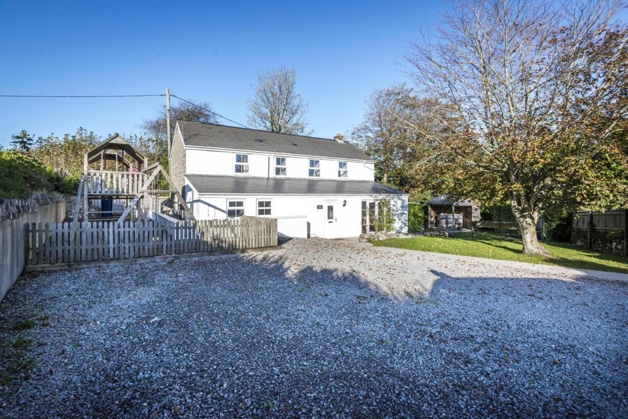 Apartment Barn Conversion - Hot Tub - - Tenby *