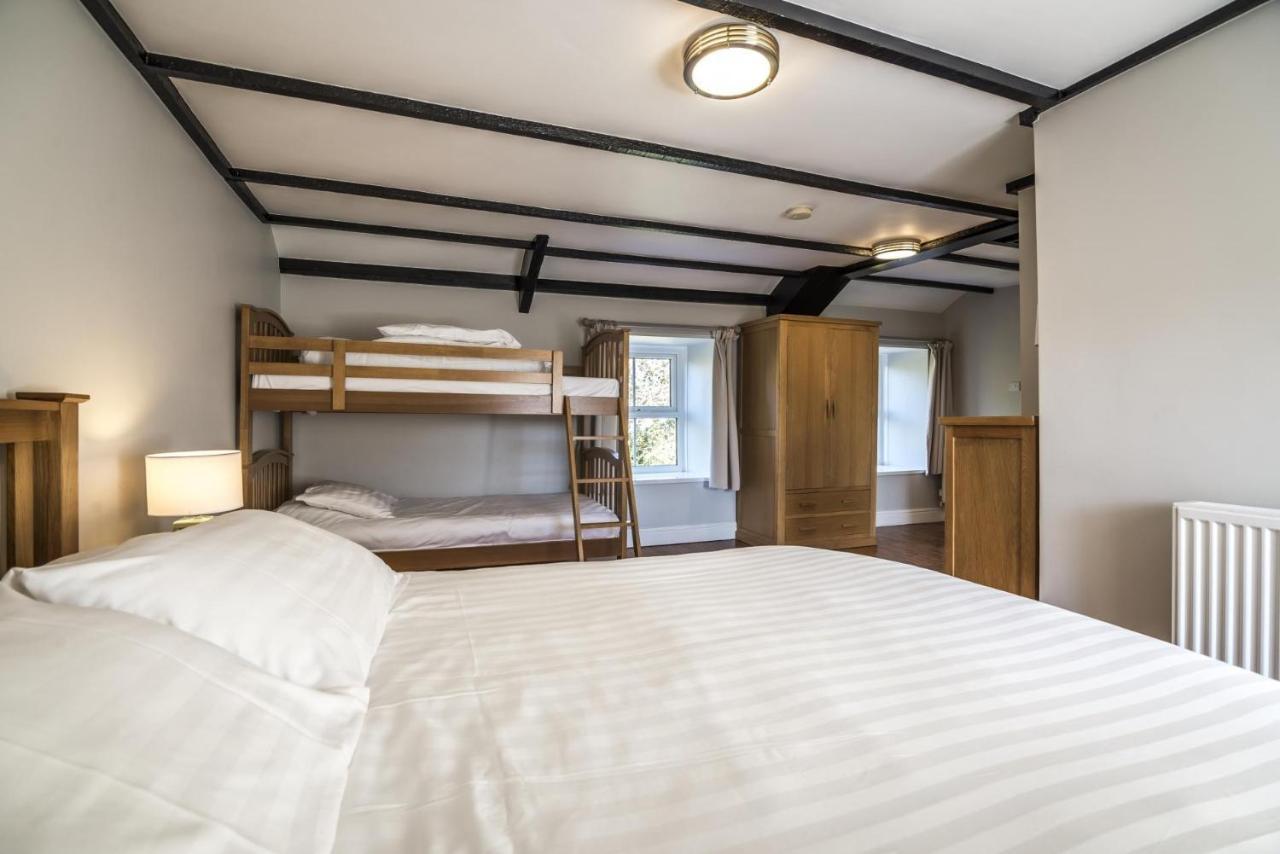 Apartment Barn Conversion - Hot Tub - - Tenby
